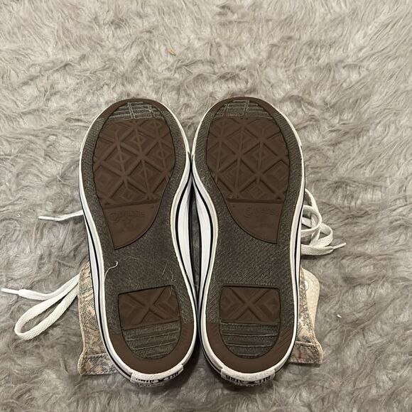 Converse‎ Women's canvas tan and pink snake print high top tennishoes - Picture 8 of 9